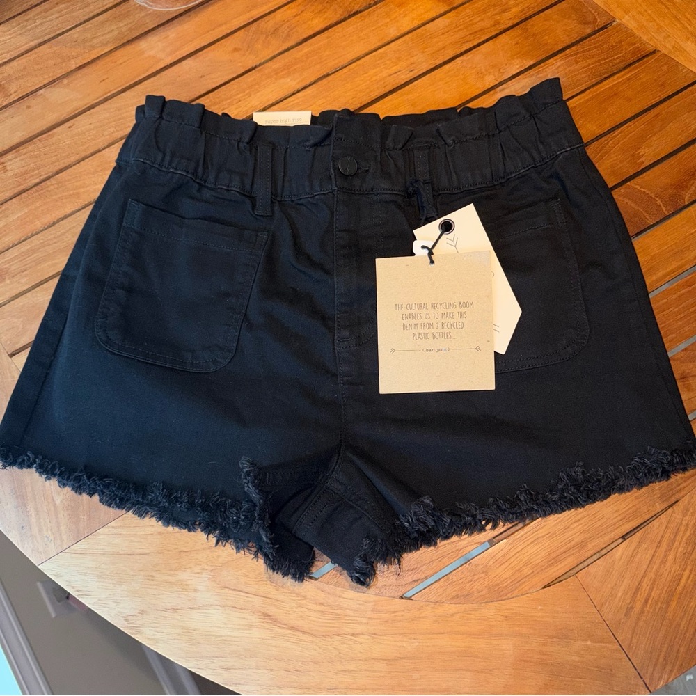 Super High Rise Paper Bag Scrunch Waist Black Frayed Shorts NWT